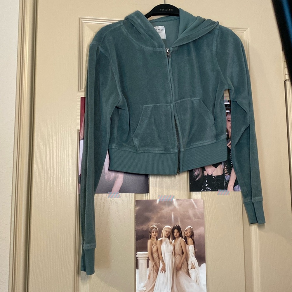 Aeropostale cropped green summer jacket